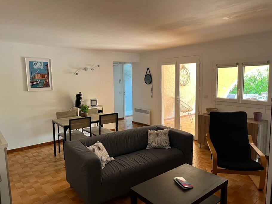 Bas De Villa 70M2 Independant Avec Espace Jacuzzi Prive 勒拉旺杜 外观 照片